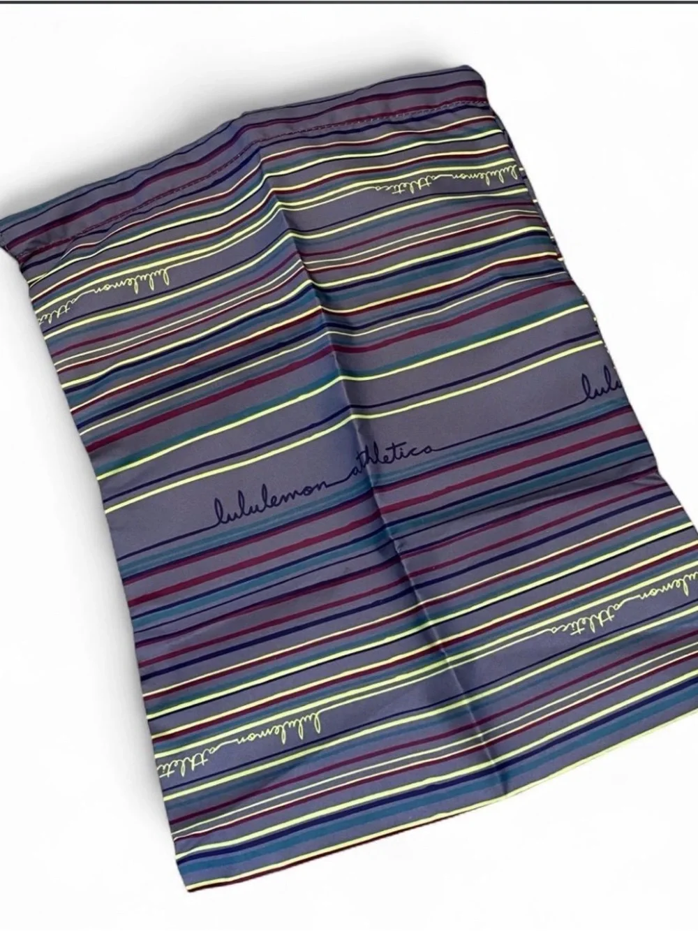 Rare vintage Y2K / 2010s Lululemon 